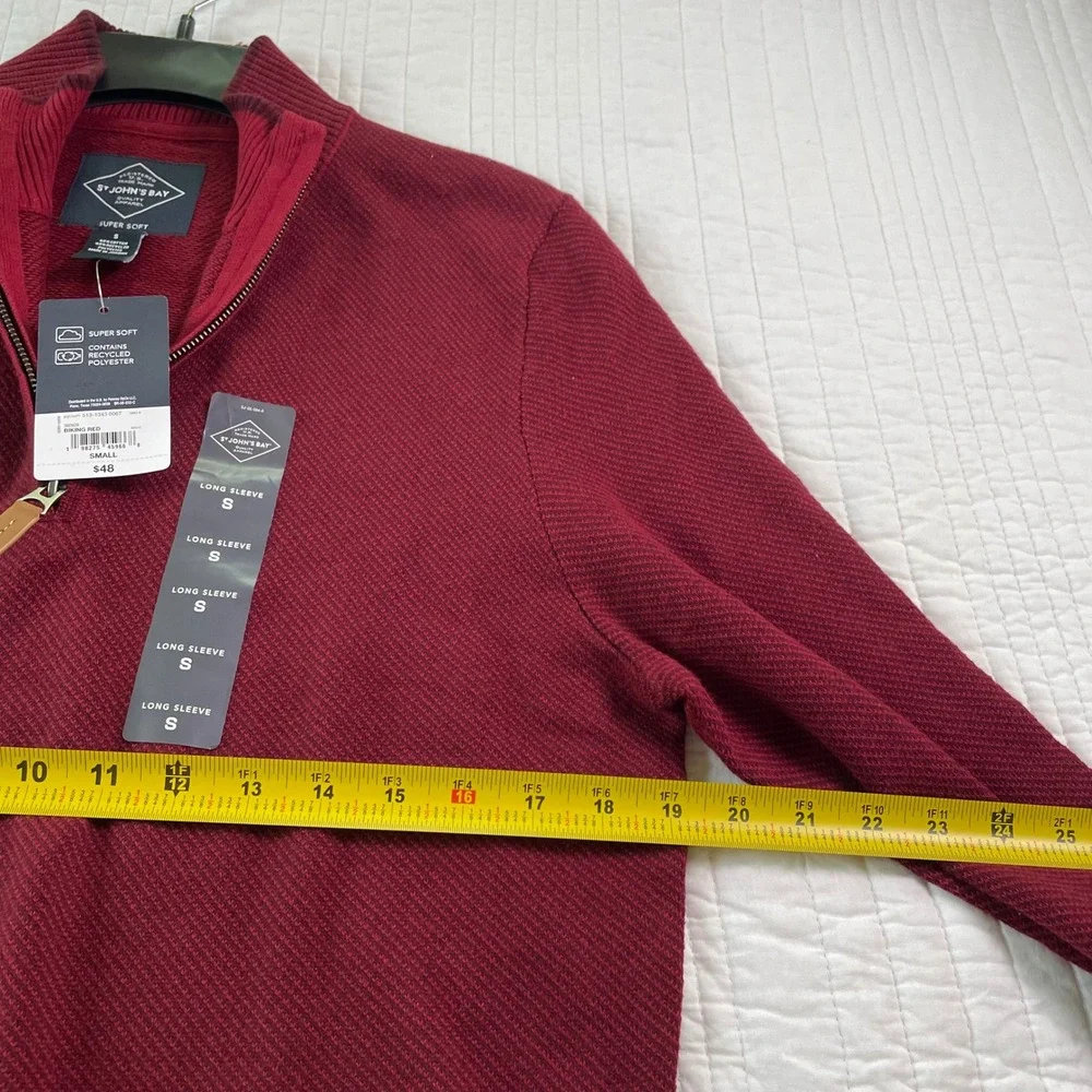 St Johns Bay Mens Quarter Zip Sweater Biking Red Small Super Soft Textured Knit